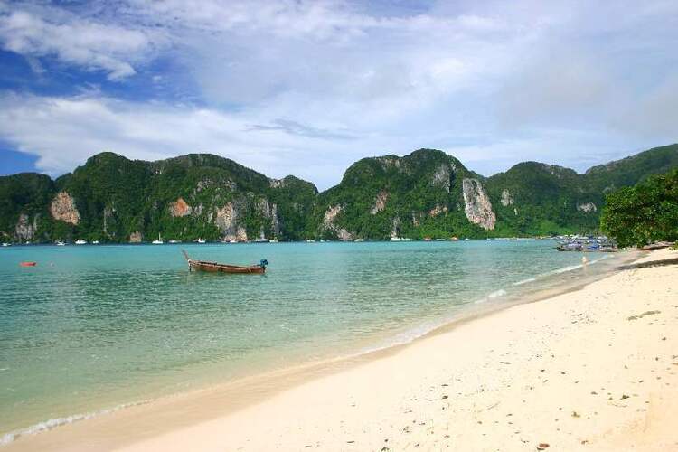 Phi Phi Bayview Premier Resort (Ex.Arayaburi Resort)