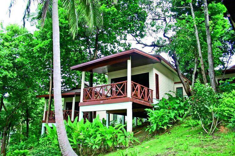 Phi Phi Bayview Premier Resort (Ex.Arayaburi Resort)