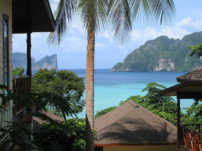 Phi Phi Bayview Premier Resort (Ex.Arayaburi Resort)