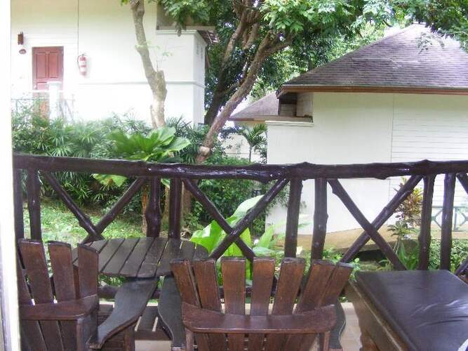 Phi Phi Bayview Premier Resort (Ex.Arayaburi Resort)