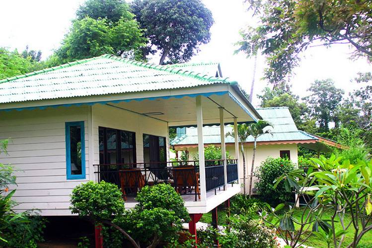 Phi Phi Bayview Premier Resort (Ex.Arayaburi Resort)