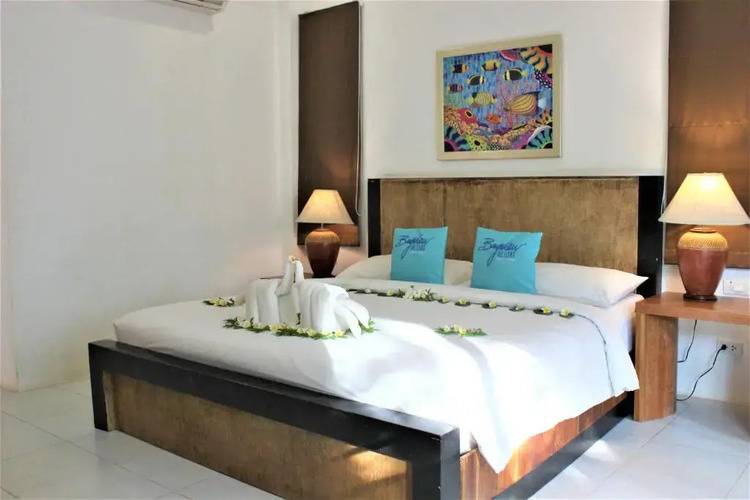 Phi Phi Bayview Premier Resort (Ex.Arayaburi Resort)