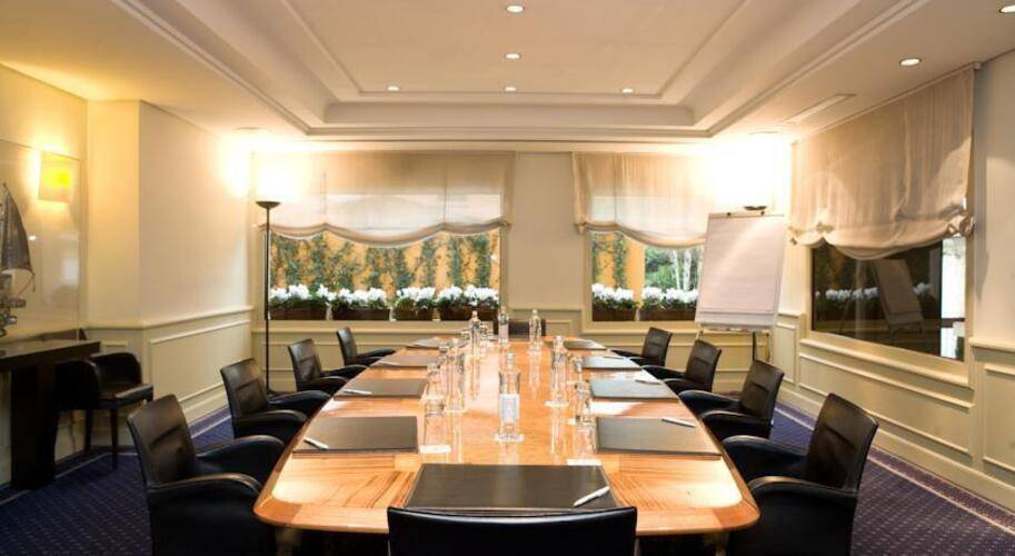 Gallery Hotel — фото 17