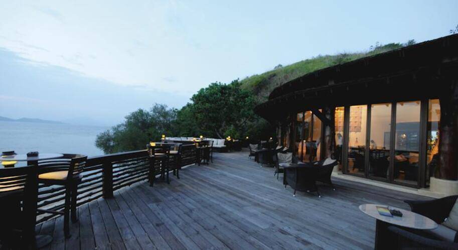 Paradee Resort