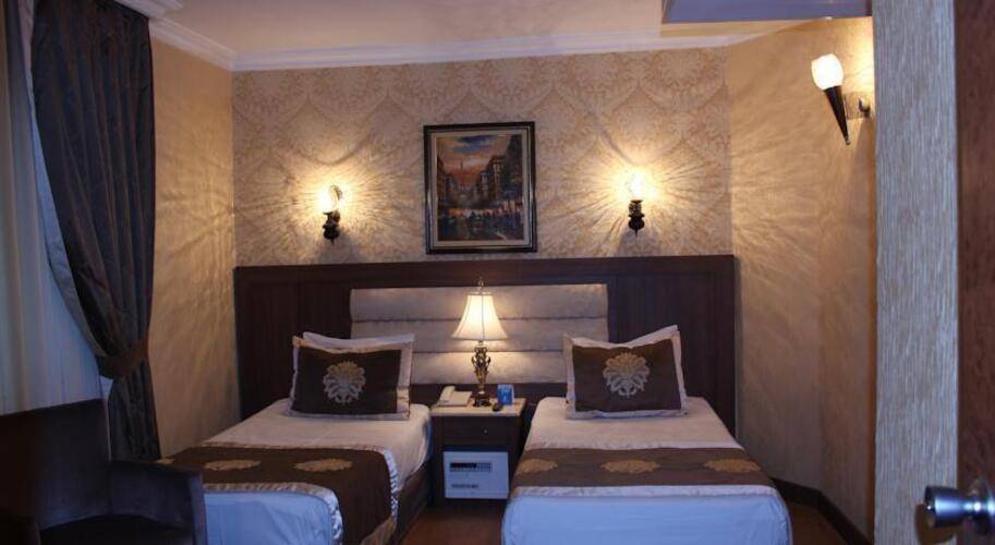 Grand Hilarium Hotel