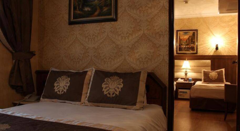 Grand Hilarium Hotel