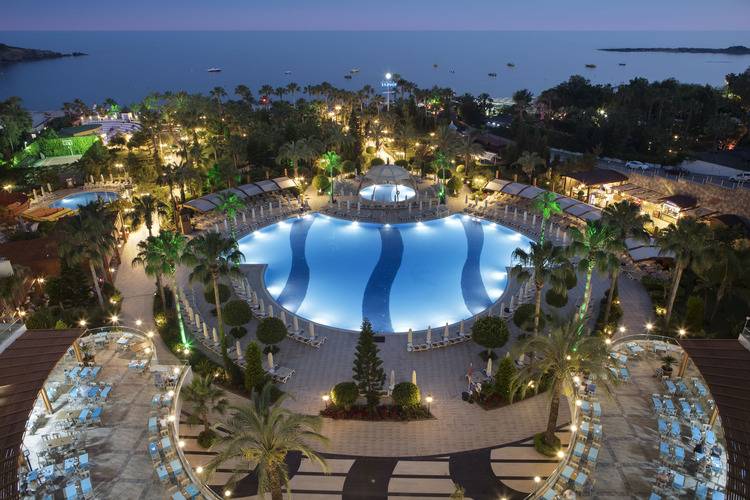 Saphir Resort & Spa
