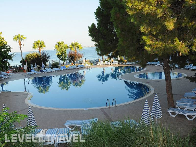 Фотография Lonicera World Hotel