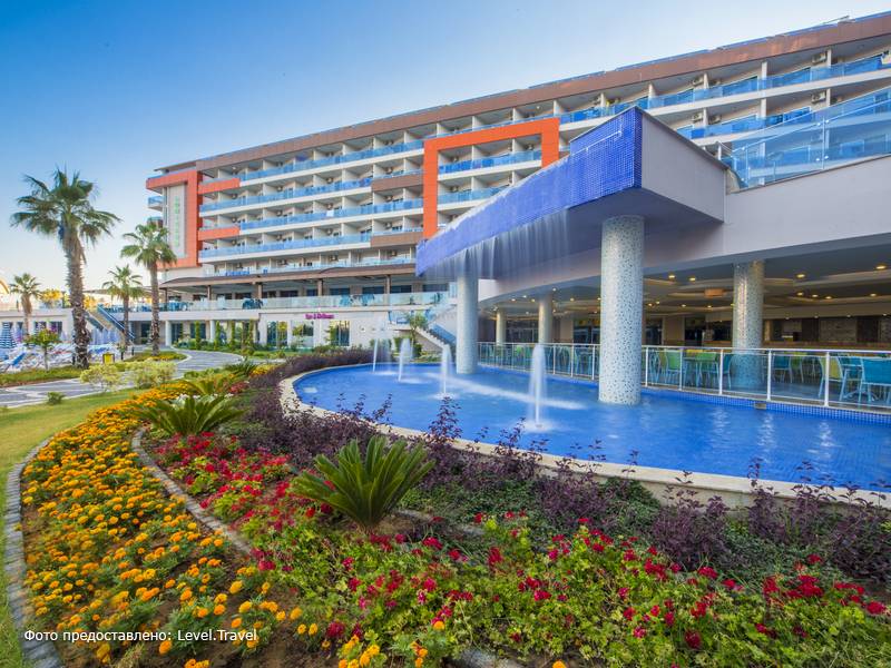 Фотография Lonicera World Hotel