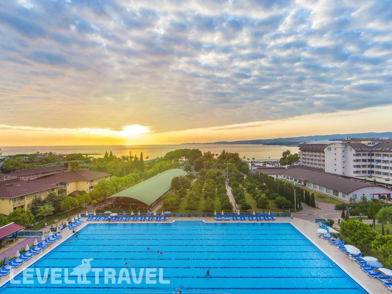 Фотография Lonicera World Hotel