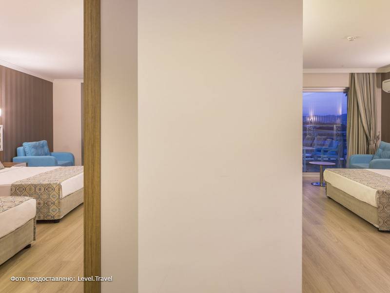 Фотография Lonicera World Hotel