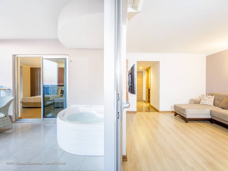 Фотография Lonicera World Hotel