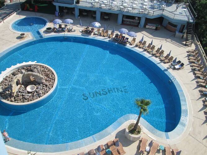 Sunshine Hotel
