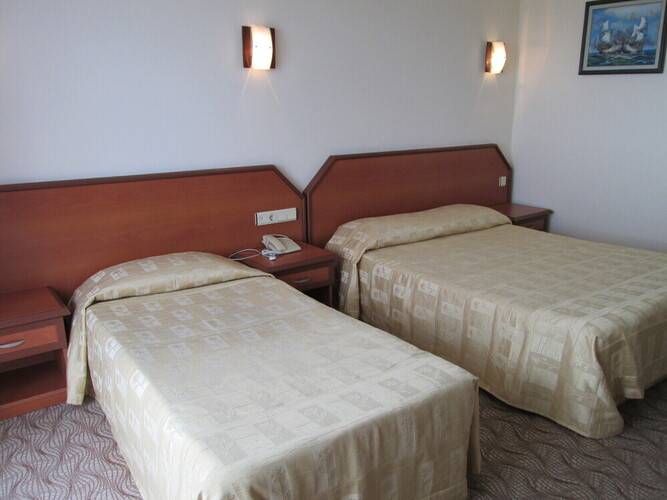 Sunshine Hotel