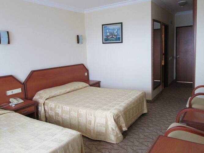 Sunshine Hotel