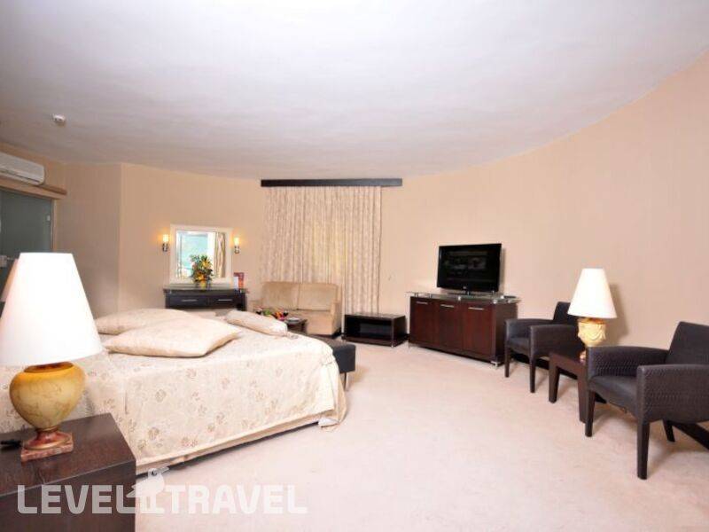 Фотография Blue Bay Classic Hotel (Adults Only 16+) Фотография Blue Bay Classic Hotel (Adults Only 16+)