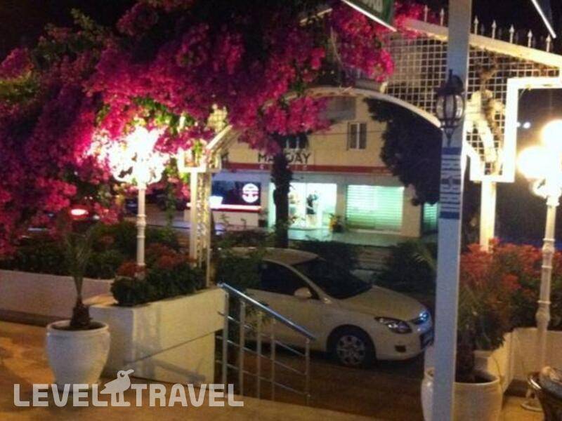 Фотография Oasis Hotel