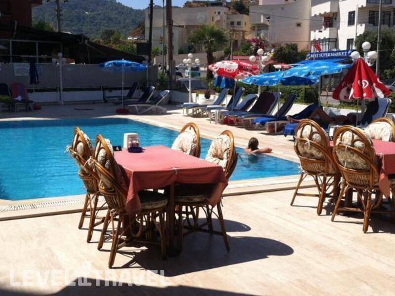 Фотография Oasis Hotel Фотография Oasis Hotel
