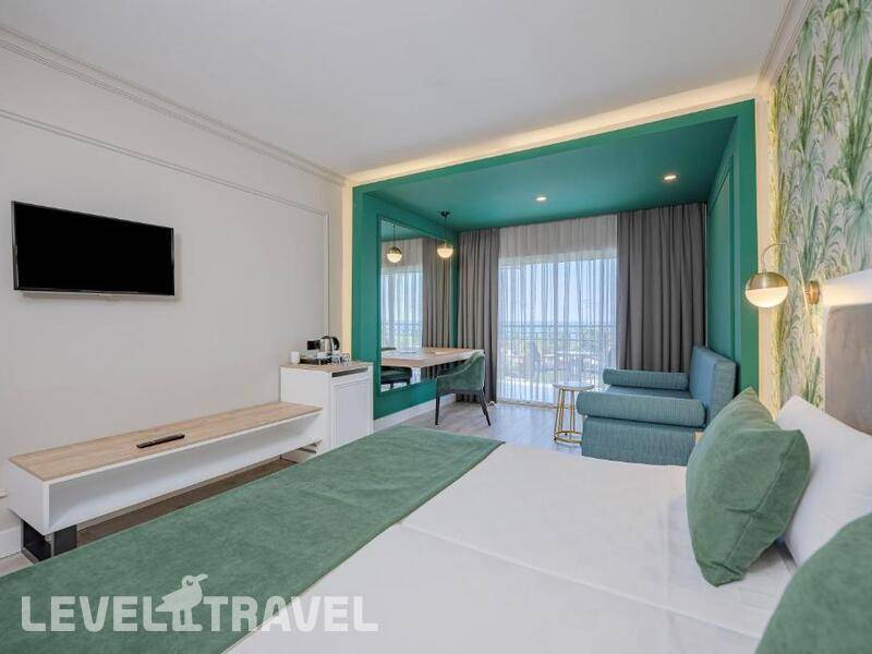 Фотография L'Oceanica Beach Resort Hotel