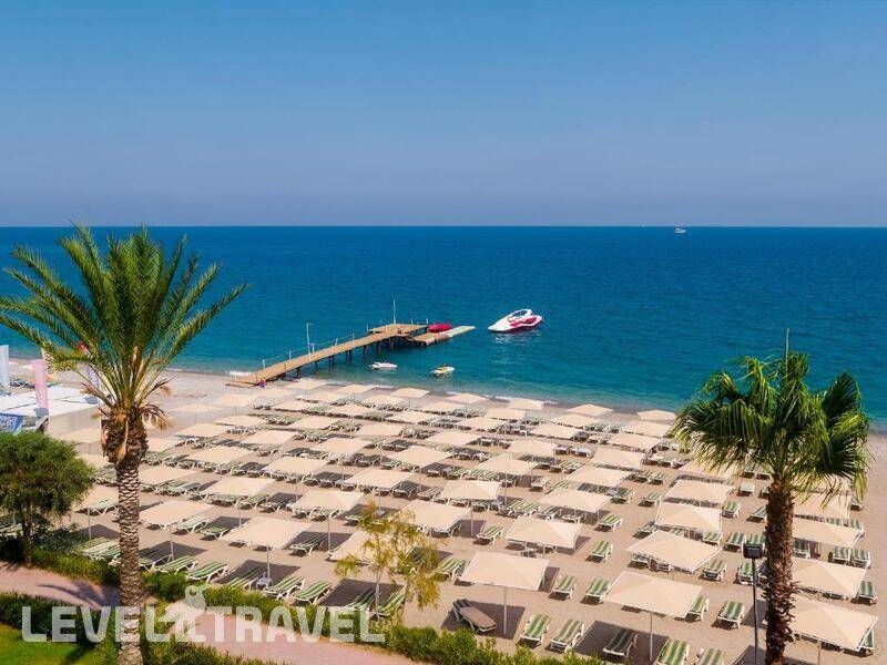 Фотография L'Oceanica Beach Resort Hotel