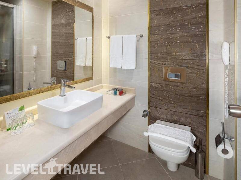 Фотография L'Oceanica Beach Resort Hotel