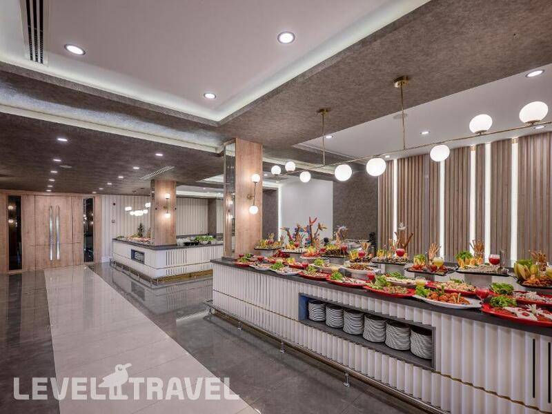 Фотография L'Oceanica Beach Resort Hotel