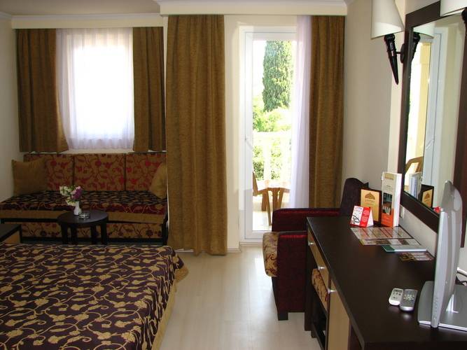 Viking Garden Hotel (Ex.Garden Resort Bergamot Hotel)