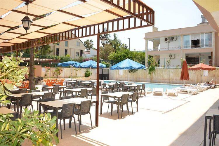 Fame Hotel