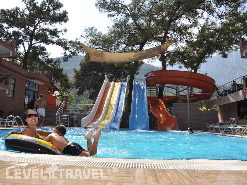 Фотография Aleria Belport Beach Hotel