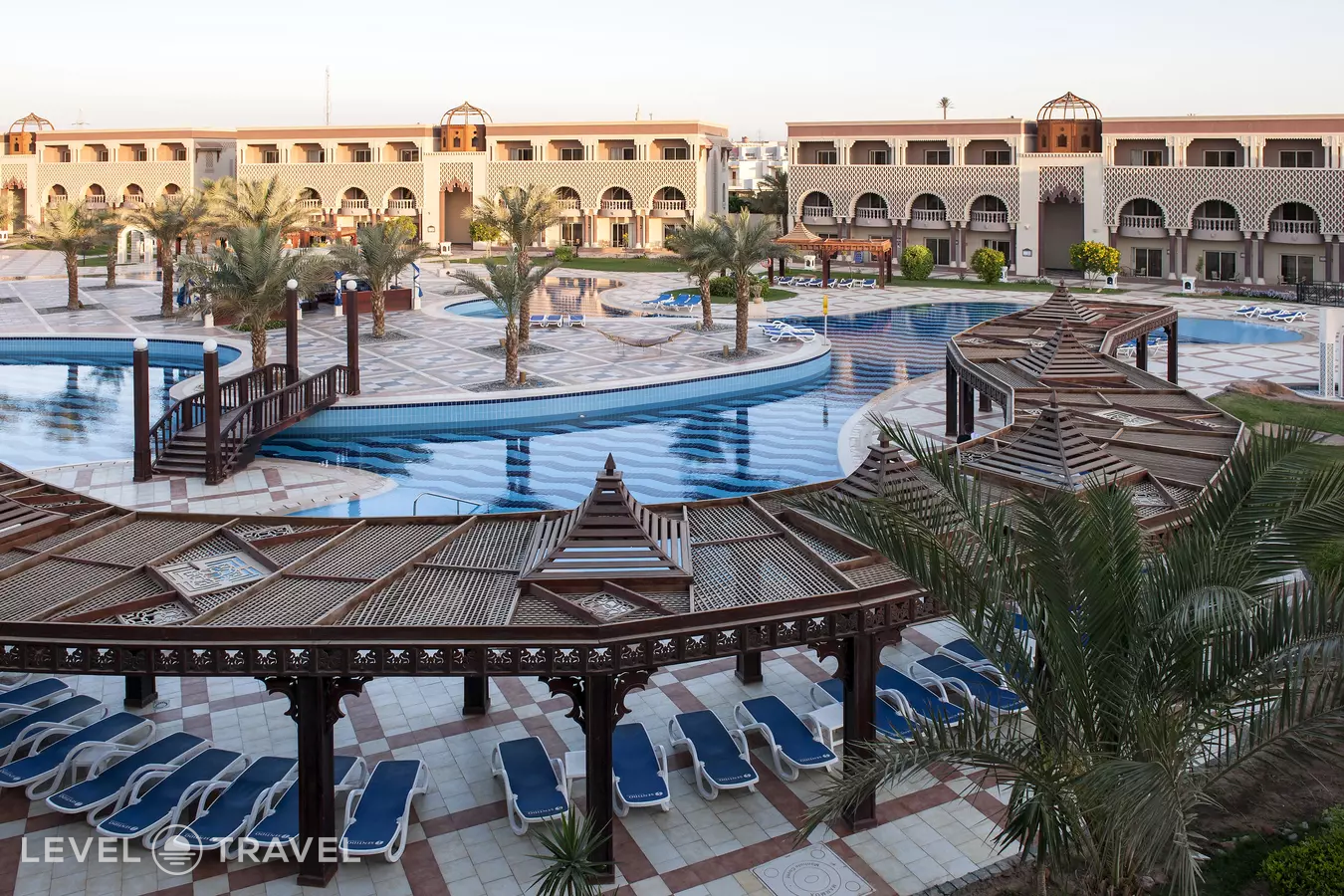 Sunrise Mamlouk Palace Resort