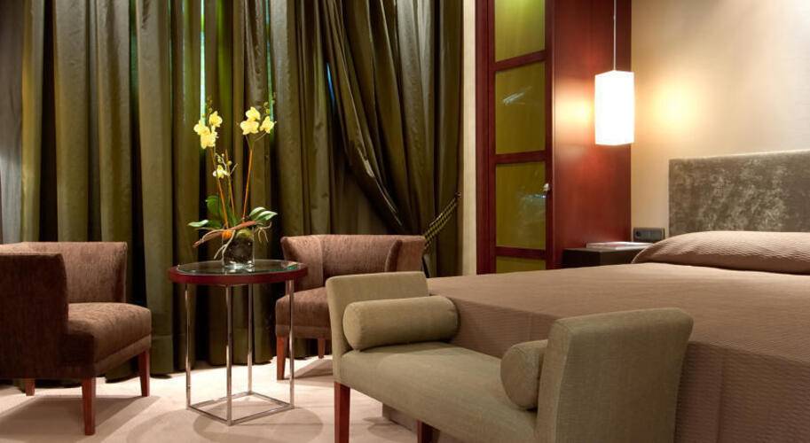 Barcelona Center Hotel — фото 31