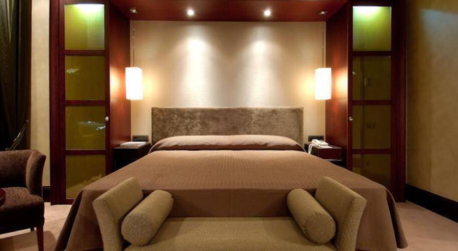 Barcelona Center Hotel — фото 11