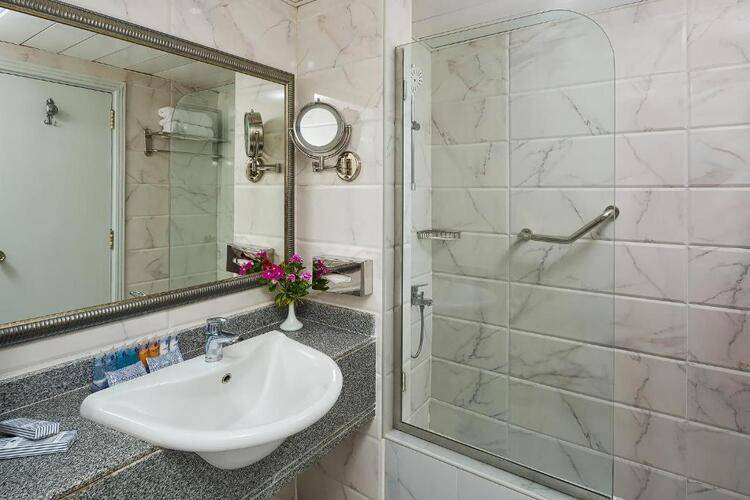 Dreams Vacation Beach Resort