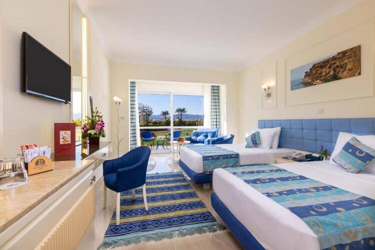 Dreams Vacation Beach Resort