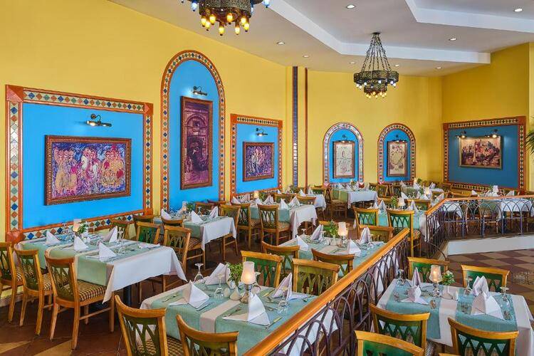 Dreams Vacation Beach Resort