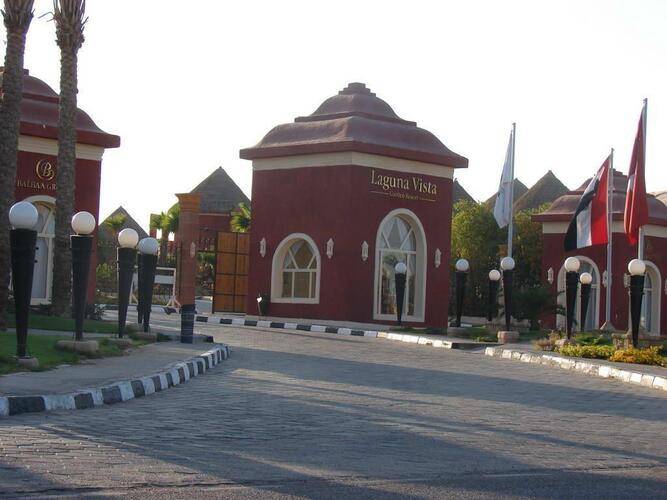 Laguna Vista Garden Resort