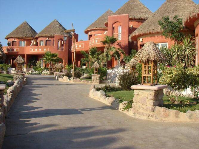 Laguna Vista Garden Resort