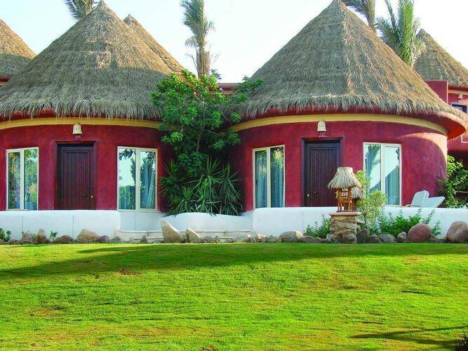Laguna Vista Garden Resort