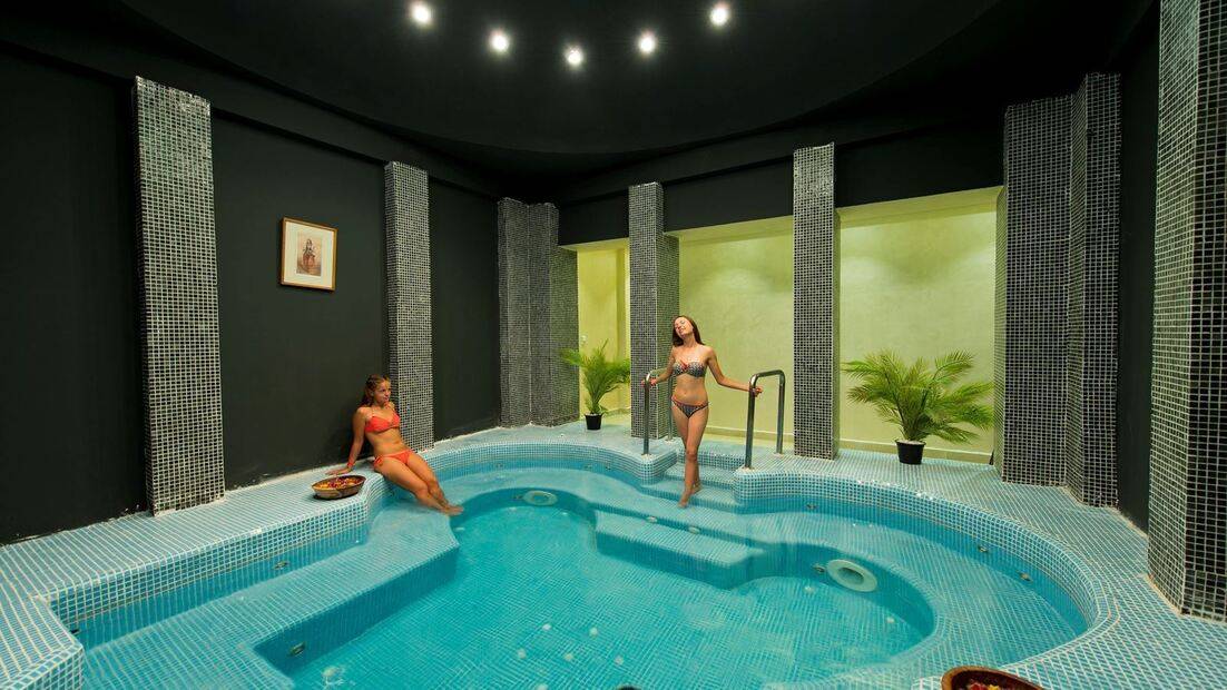 Otium Family Amphoras Beach Resort (Ex. Shores Amphoras)