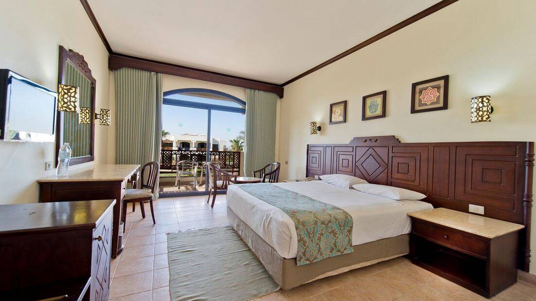 Otium Family Amphoras Beach Resort (Ex. Shores Amphoras)