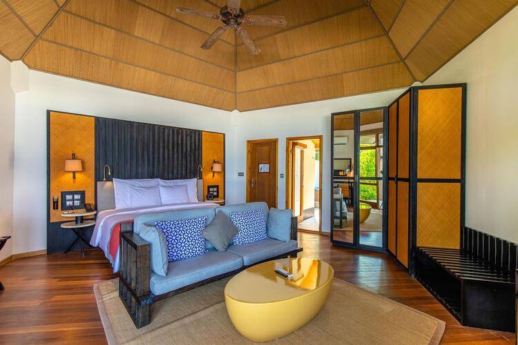 Meeru Island Resort & Spa