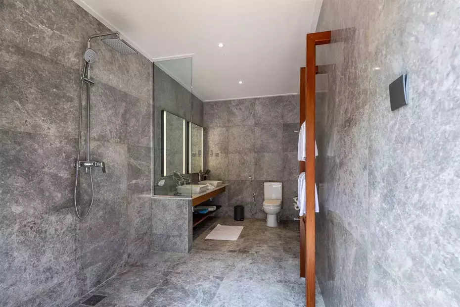 Meeru Island Resort & Spa