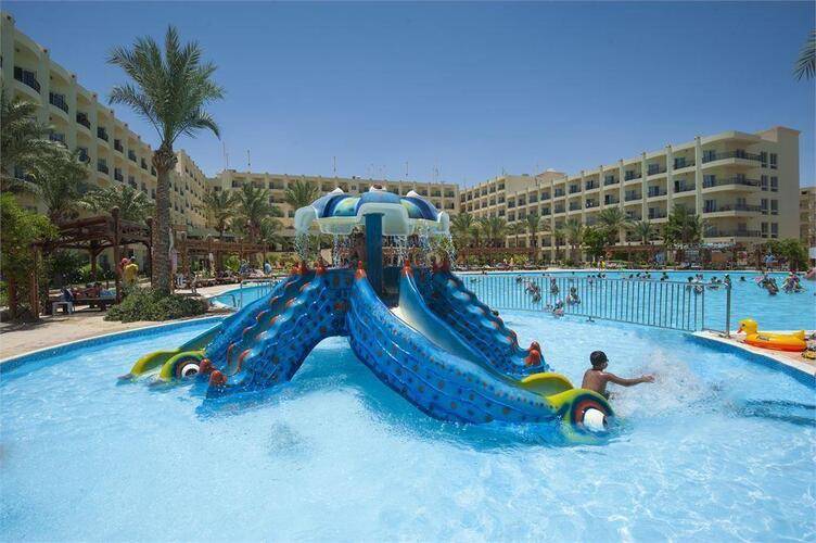 Hawaii Le Jardin Resort & Aqua Park