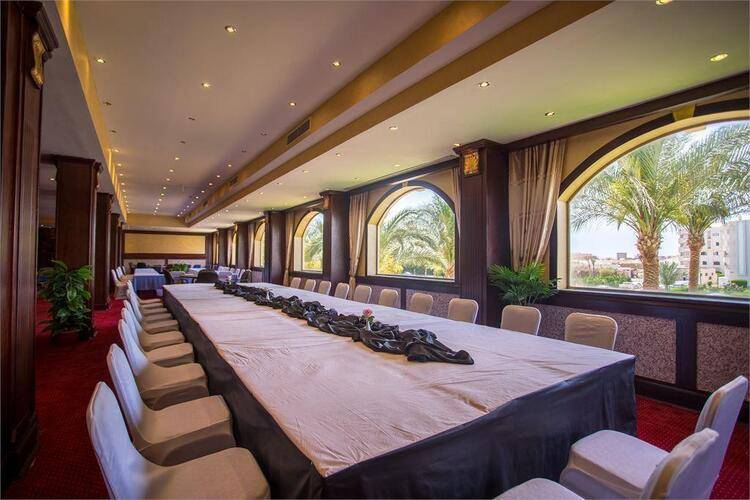 Hawaii Le Jardin Resort & Aqua Park