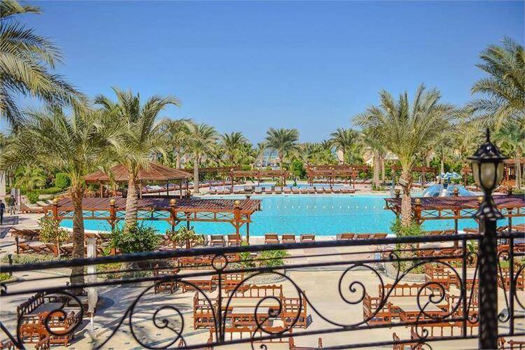 Hawaii Le Jardin Resort & Aqua Park