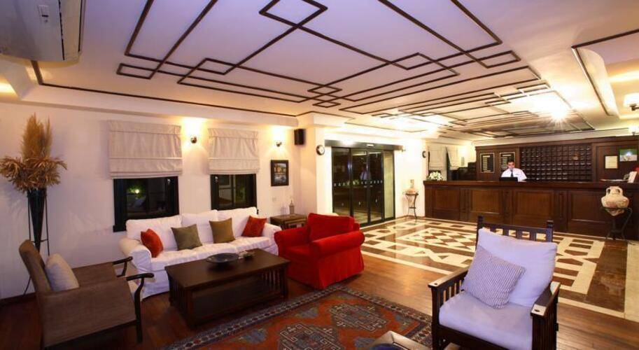 Zeytinada Hotel