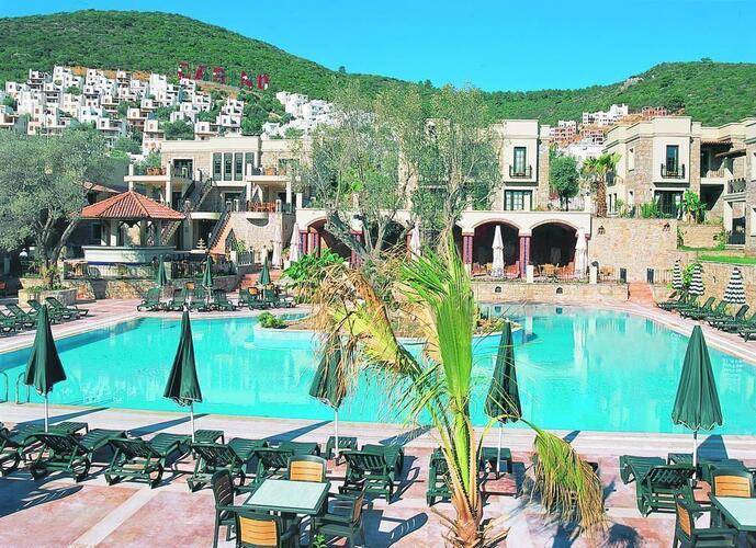 Zeytinada Hotel