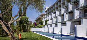 Kontokali Bay Resort & Spa