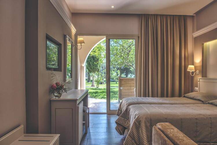 Corfu Delfinia Hotel
