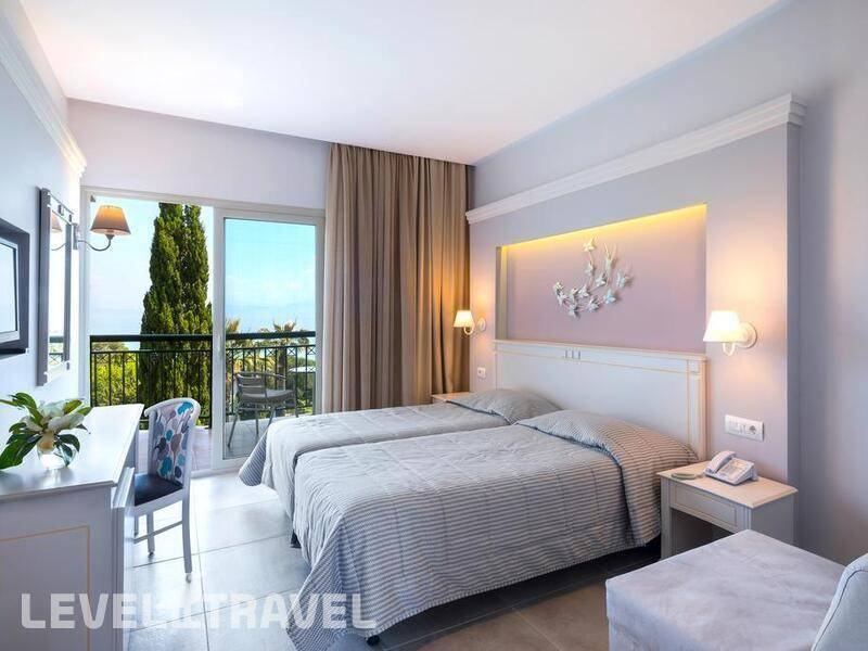 Фотография Corfu Delfinia Hotel